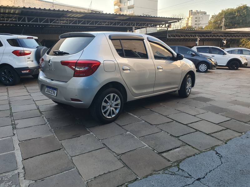 RENAULT - SANDERO - 2019/2020 - Prata - R$ 45.990,00