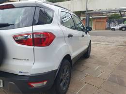 FORD - ECOSPORT - 2017/2018 - Branca - R$ 72.990,00