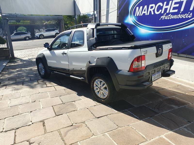 FIAT - STRADA - 2012/2013 - Branca - R$ 52.999,00
