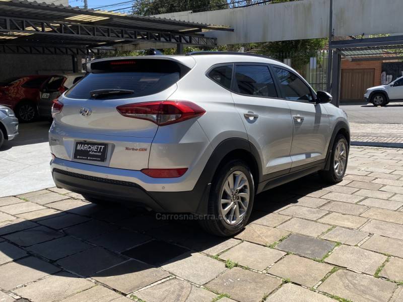 HYUNDAI - TUCSON - 2018/2019 - Prata - R$ 120.000,00