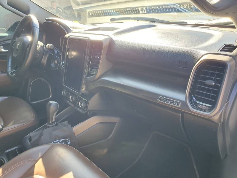 FIAT - TORO - 2022/2022 - Branca - R$ 142.990,00