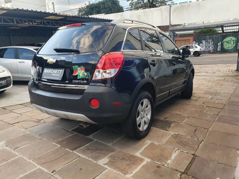 CHEVROLET - CAPTIVA - 2010/2011 - Preta - R$ 42.990,00