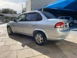 CHEVROLET - CLASSIC - 2010/2011 - Prata - R$ 23.800,00