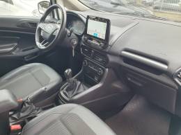 FORD - ECOSPORT - 2017/2018 - Branca - R$ 72.990,00