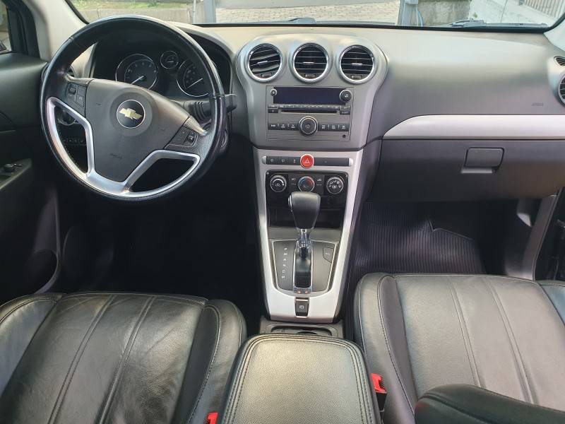 CHEVROLET - CAPTIVA - 2010/2011 - Preta - R$ 42.990,00