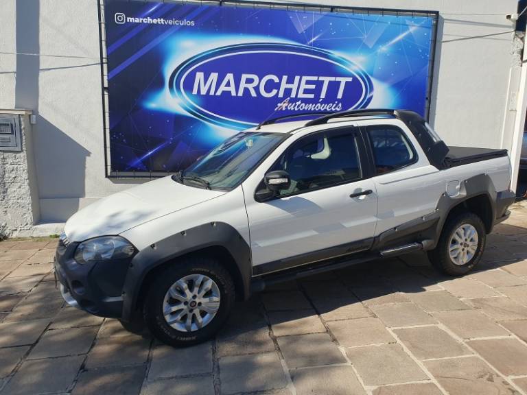 FIAT - STRADA - 2012/2013 - Branca - R$ 52.999,00