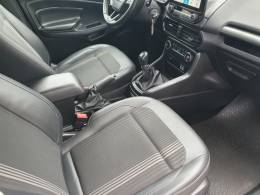 FORD - ECOSPORT - 2017/2018 - Branca - R$ 72.990,00