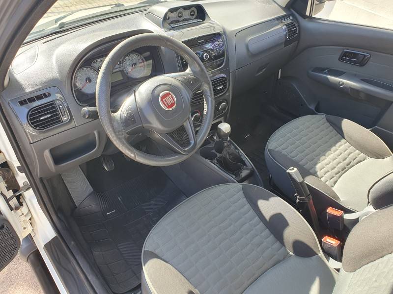 FIAT - STRADA - 2012/2013 - Branca - R$ 52.999,00