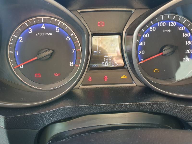 HYUNDAI - HB20 - 2015/2015 - Cinza - R$ 45.500,00