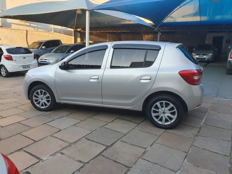 RENAULT - SANDERO - 2019/2020 - Prata - R$ 45.990,00
